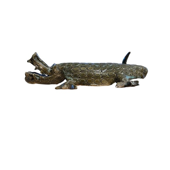 Handmade Green Alligator / Croc Glazed Figurine  Artsy  Abstract  Unusual - Picture 7 of 10
